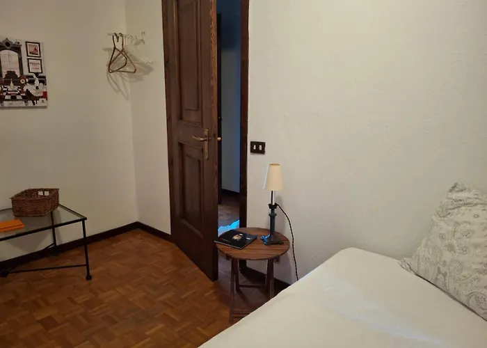 La Casa Di Arnika 바메노